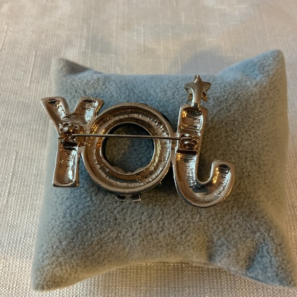 Holiday Cheer 'Joy' Brooch with Red and Green Accents - Picture 2 of 2